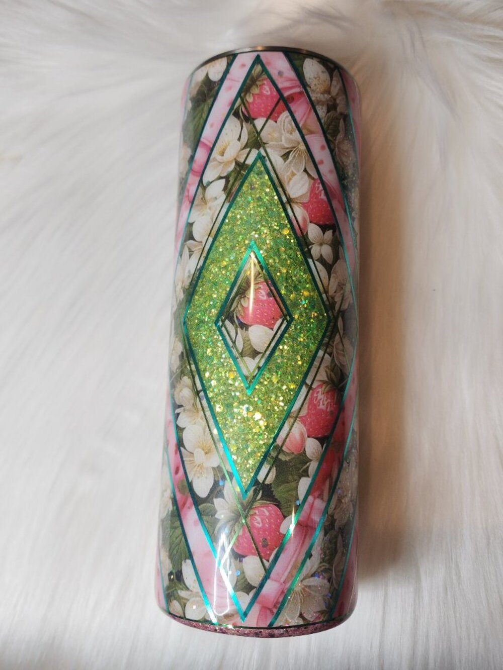 20 oz. Diamond Strawberry Green Glitter